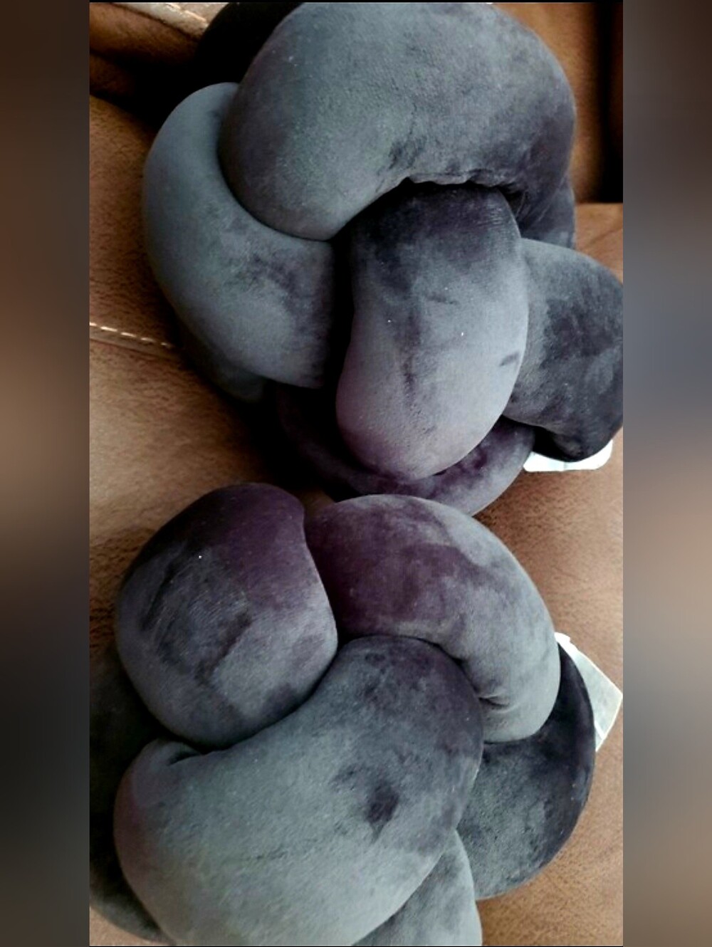 Room Essentials (black) Plush Knotted Accent Toss Pillows.(2)
